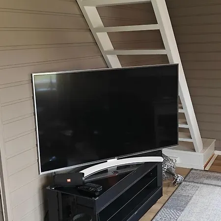 Holiday home Utsikten