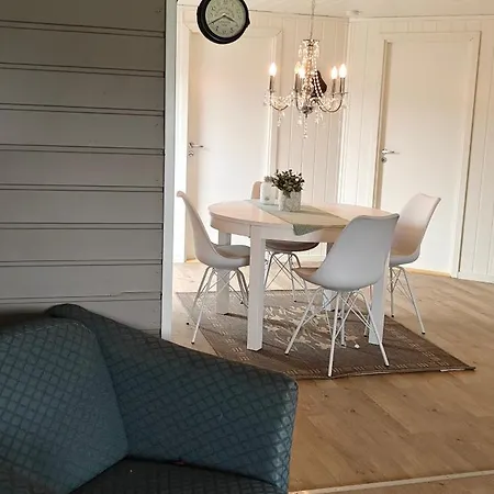 Utsikten Holiday home